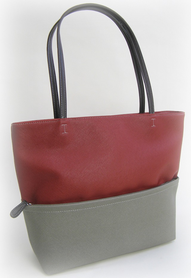 バイカラーショルダーバッグ A4OK ポケット＆収納いっぱい カラークロス