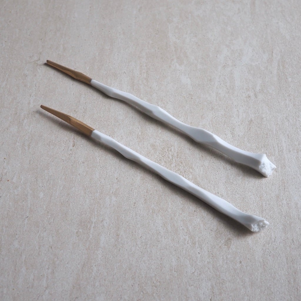 木下 和美/白磁 白x金 茶針