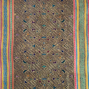 刺繍大判17　腰巻き　64x151cm　Shipibo シピボ族　明るい茶AAA　先住民シピボ族の工芸布　天然素材　タペストリー shipibo　