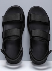 -5cmUP- Shark sandals