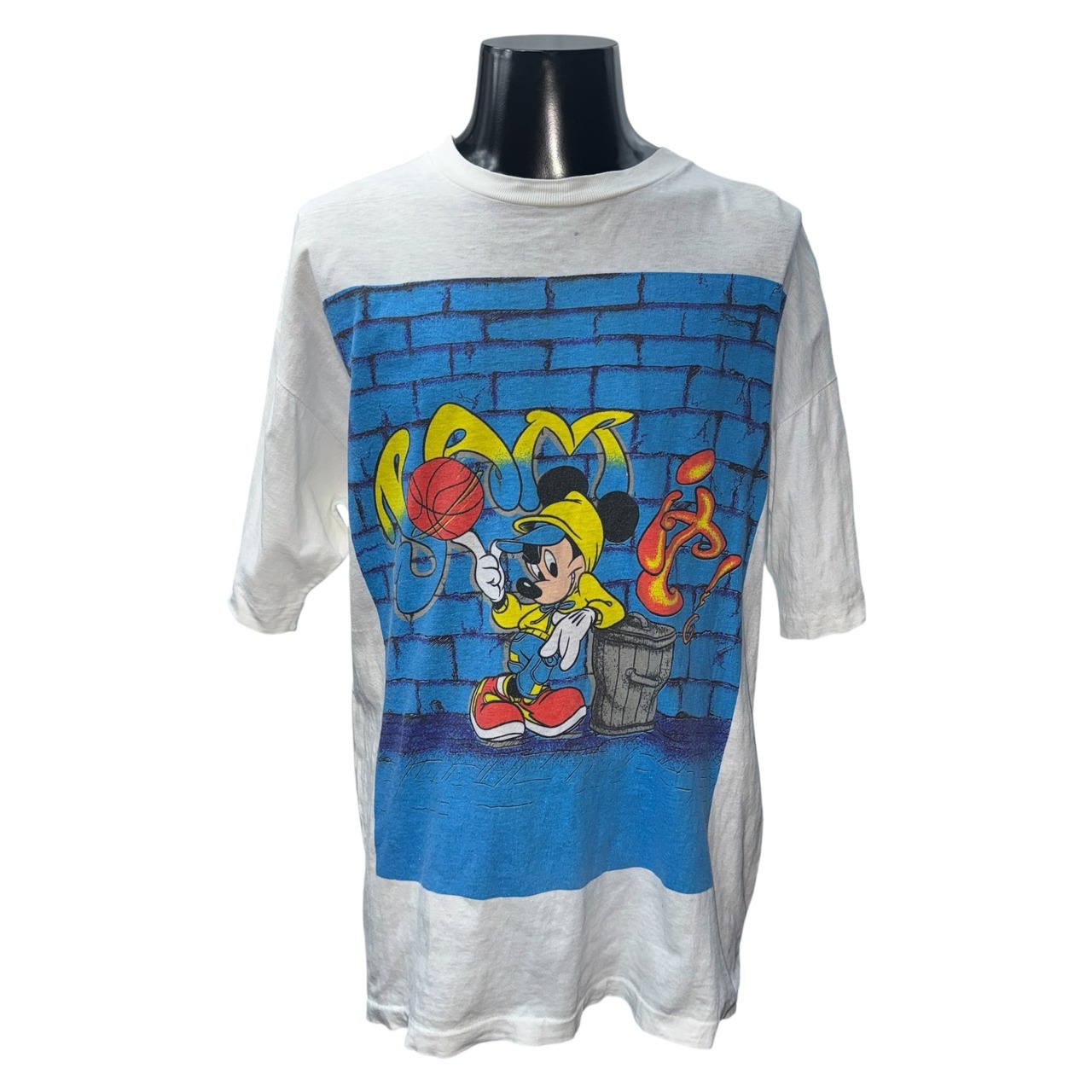 【DISNEY】ディズニー ミッキーマウス “バスケットボール” Tシャツ