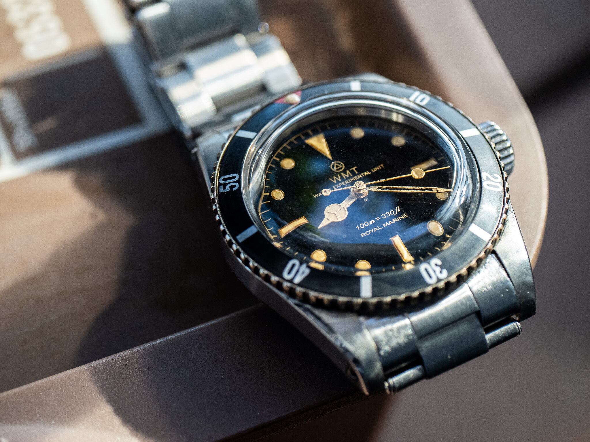 WMT ROYAL MARINE 鮮やか退色ベゼル - 自動巻き時計