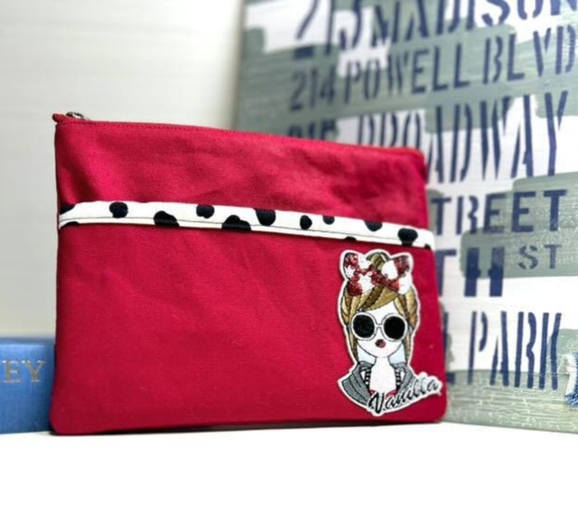 派手可愛い girlワッペンフラットポーチ レッド×ダルメシアン［SYS-001］