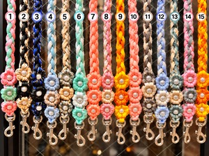 ハンドメイド 犬用リード フラワー パール 10kgまで対応 小型犬 中型犬