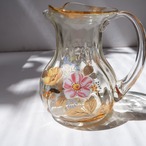 お花のペイントのピッチャー