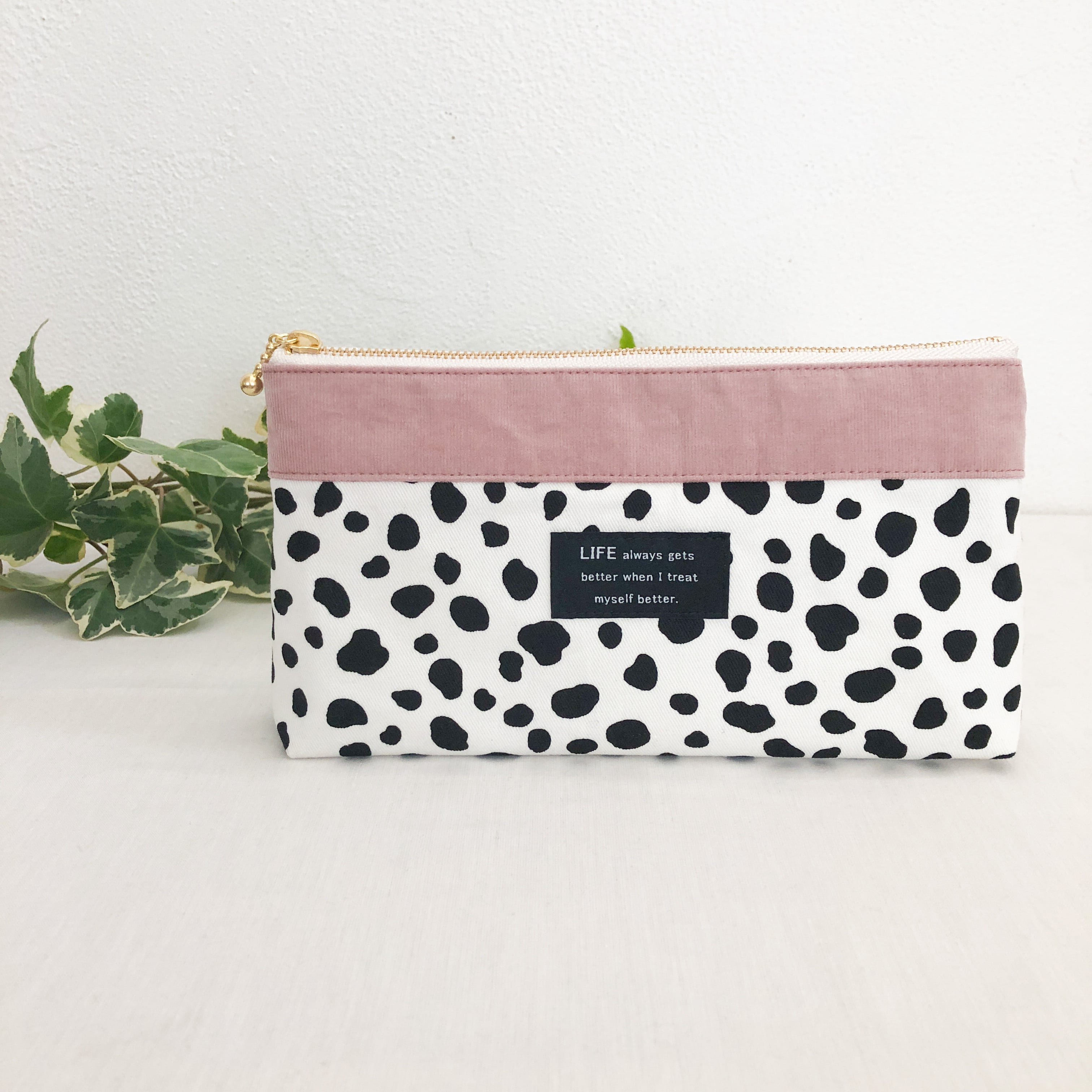 ✳︎ハンドメイド✳︎ポーチ付きティッシュケースダルメシアン柄