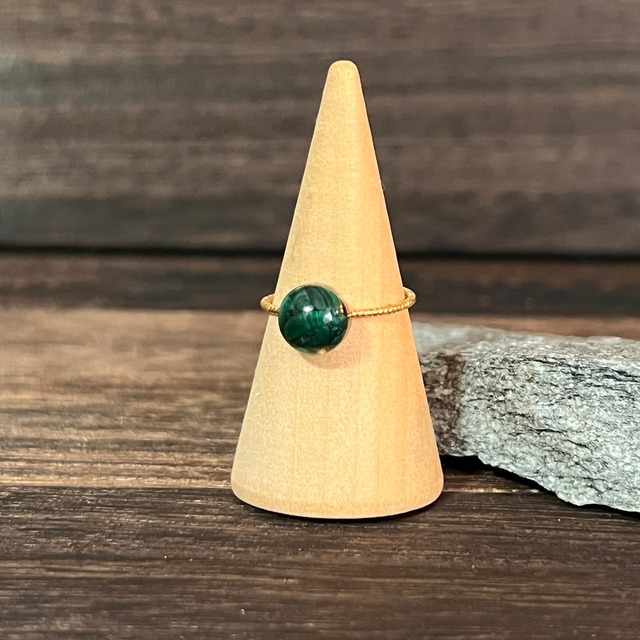 オルゴナイトリング ［マラカイト］［ストロベリークォーツ］［カイヤナイト］ラウンド フリーサイズ