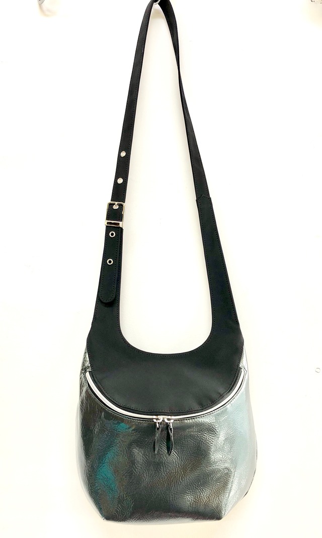 蔵前街歩きポシェット「にびいろ」