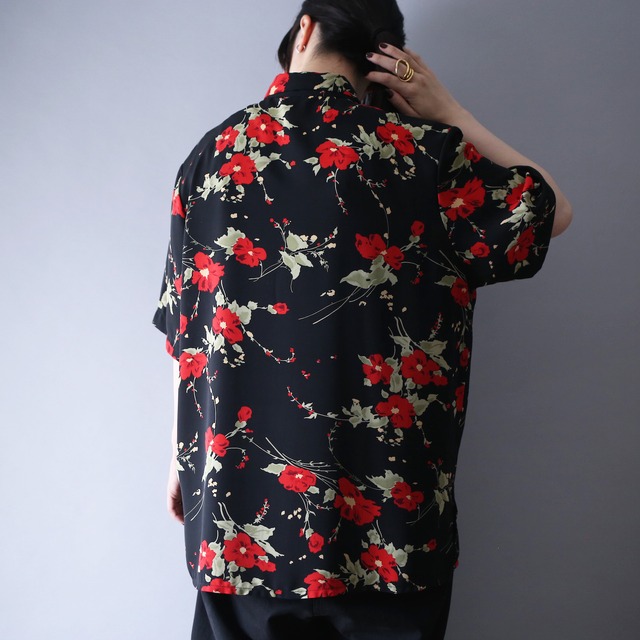 beautiful flower pattern and good button design h/s shirt