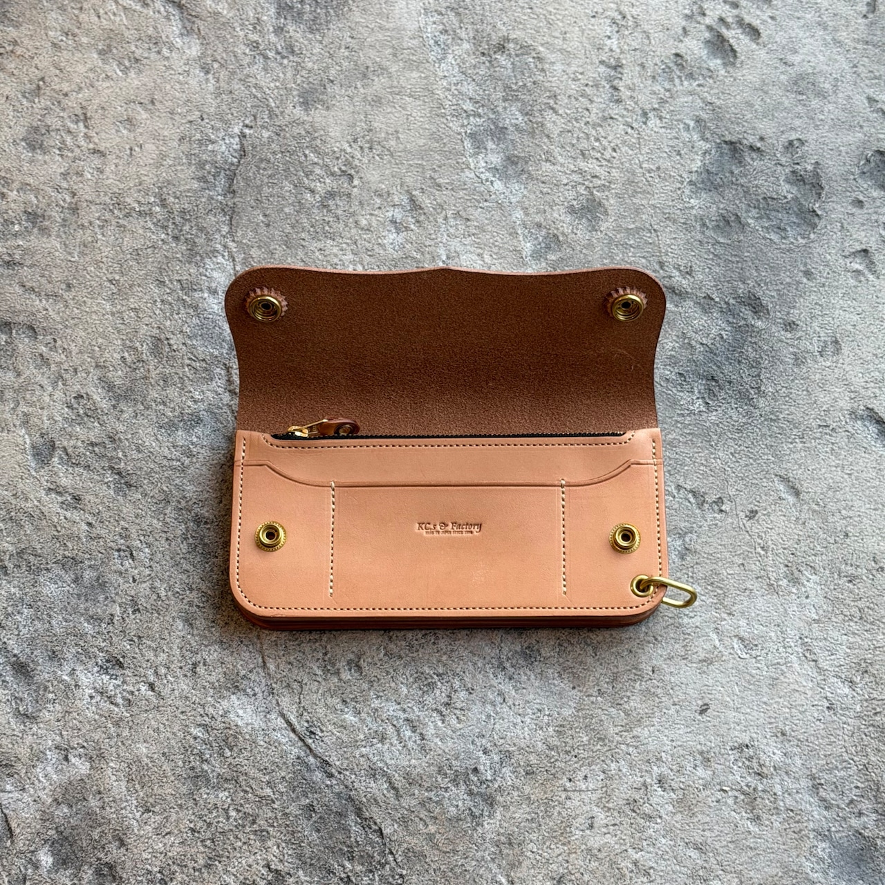 トラッカーウォレット サベージ(タン)