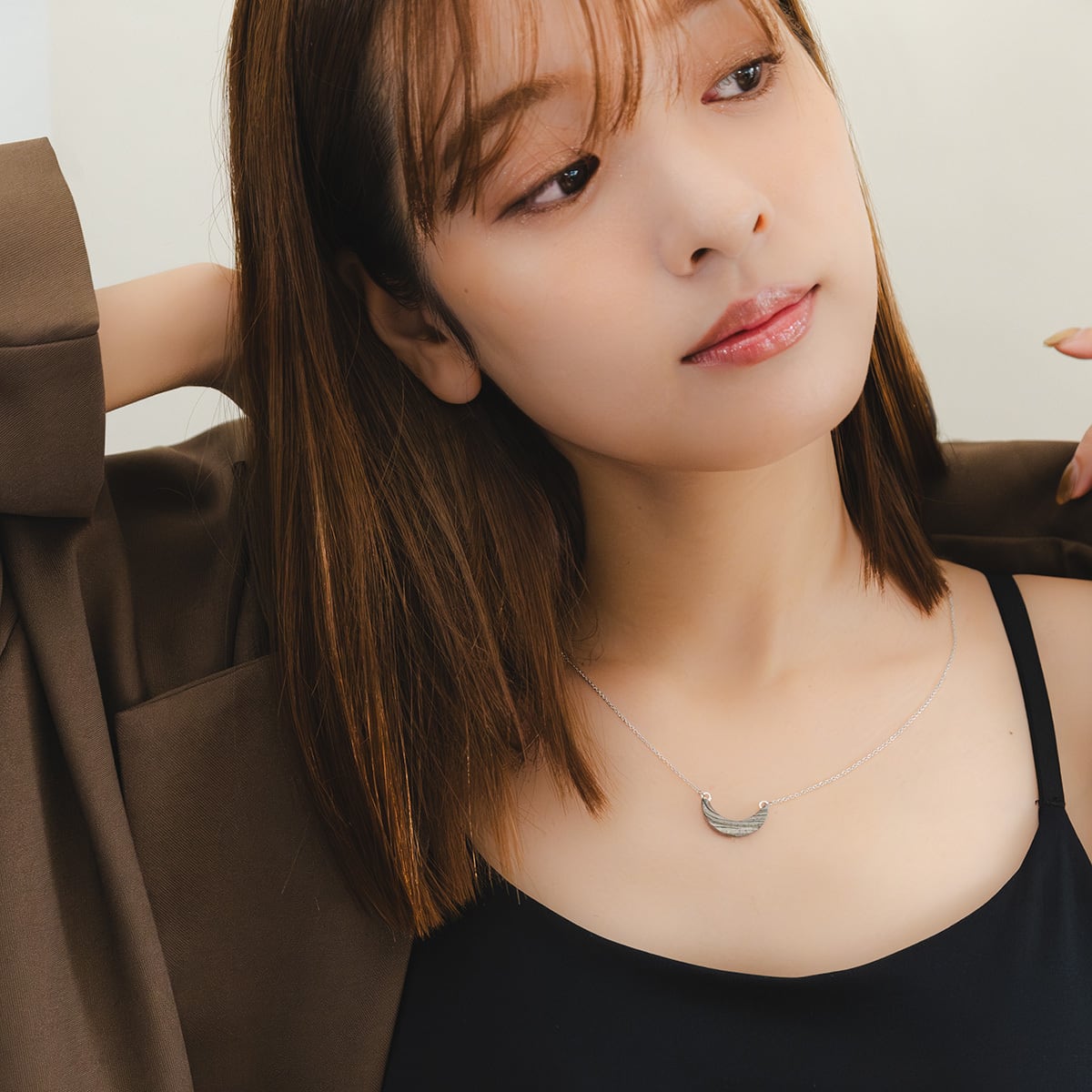 MIKELOオリジナル 陶器「tou」 下弦の月 ネックレス｜鈍色 | MIKELO