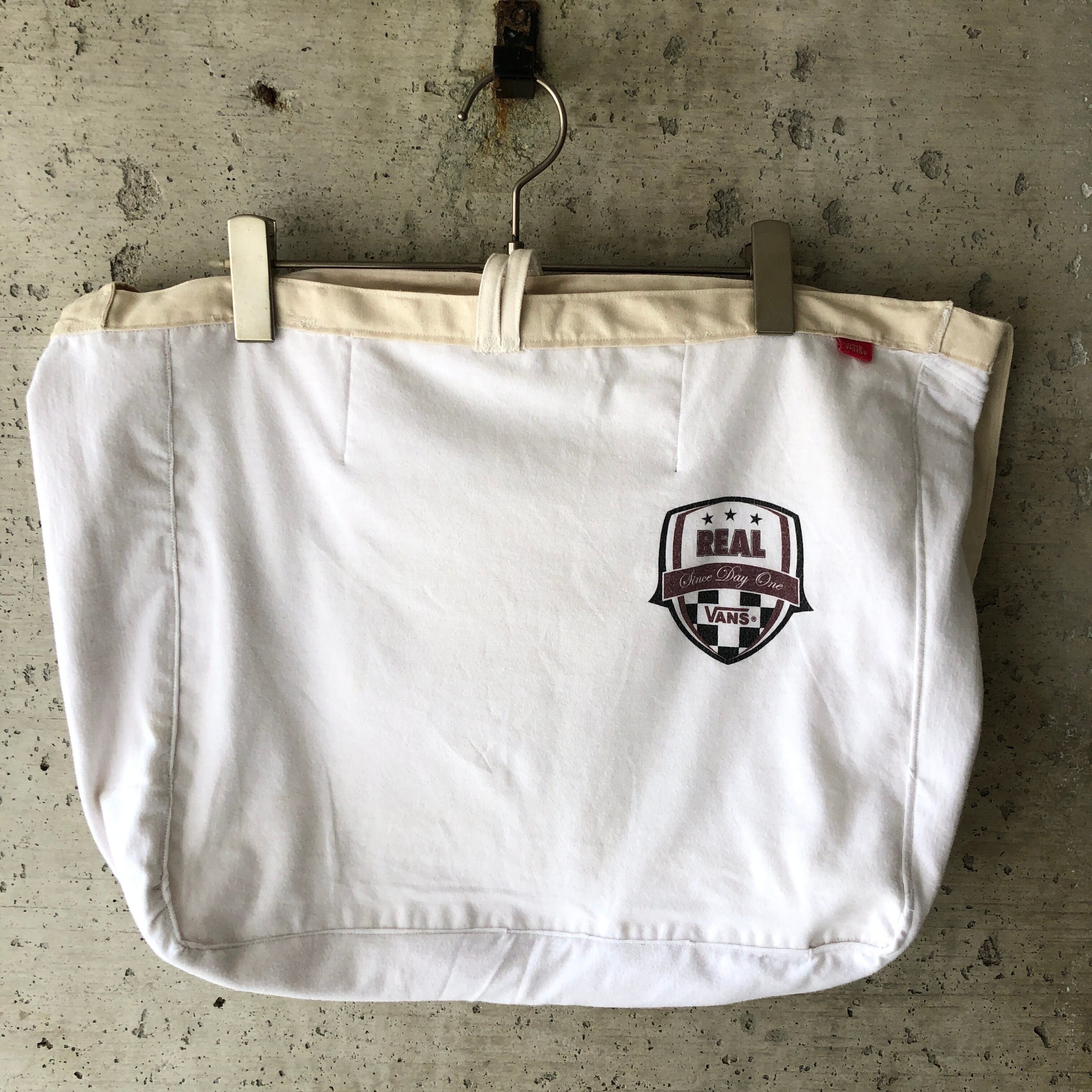 【ビンテージ】ニュースペーパーバッグ　アメリカ軍　ミリタリー　80s 90s hqdefault.jpg