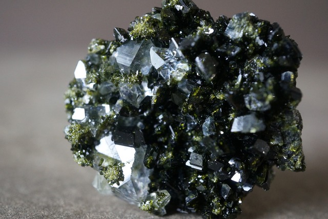 トルコ産エピドート/クォーツ ⑪ Epidote / Quartz 1569