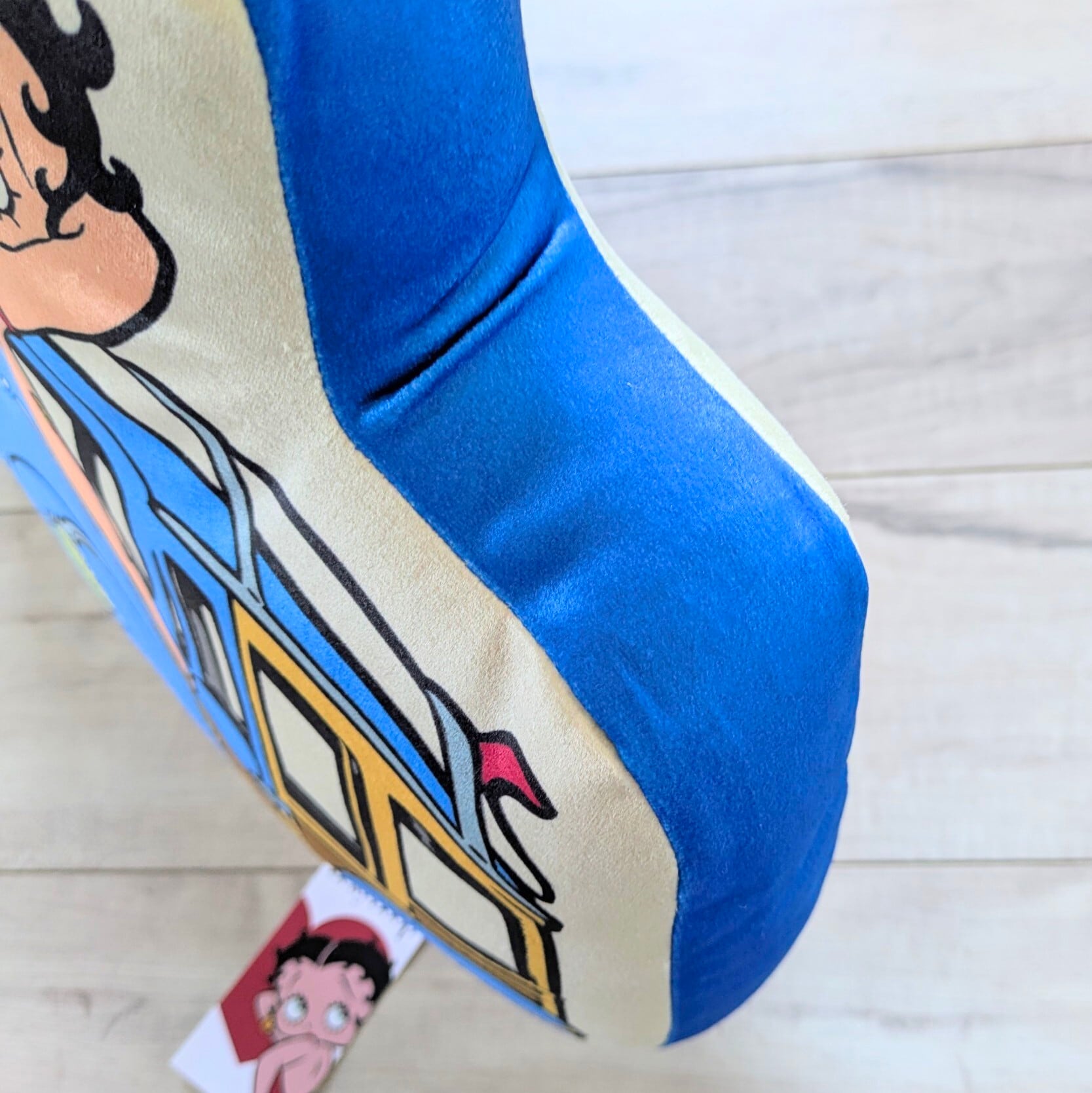 Betty Boop ( ベティ・ブープ ) ）】 DIECUT CUSHION / ダイカット