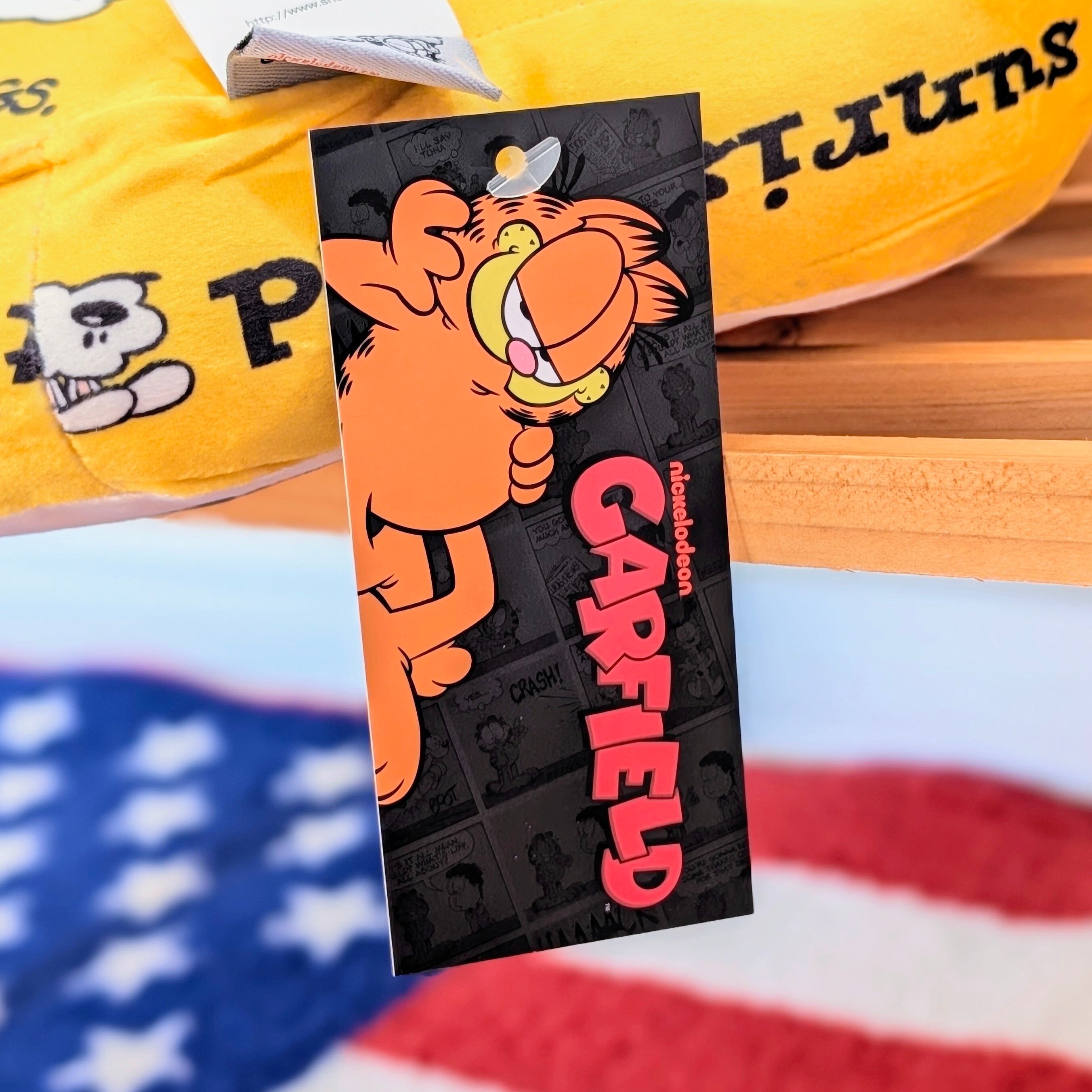 ✨️お昼寝のお供に(⁠^⁠^⁠)✨️【 MINI DIECUT CUSHION ミニダイカット クッション 】Garfield （ ガーフィールド ）/ VINTAGE風〚アメリカン雑貨 アメトイ〛