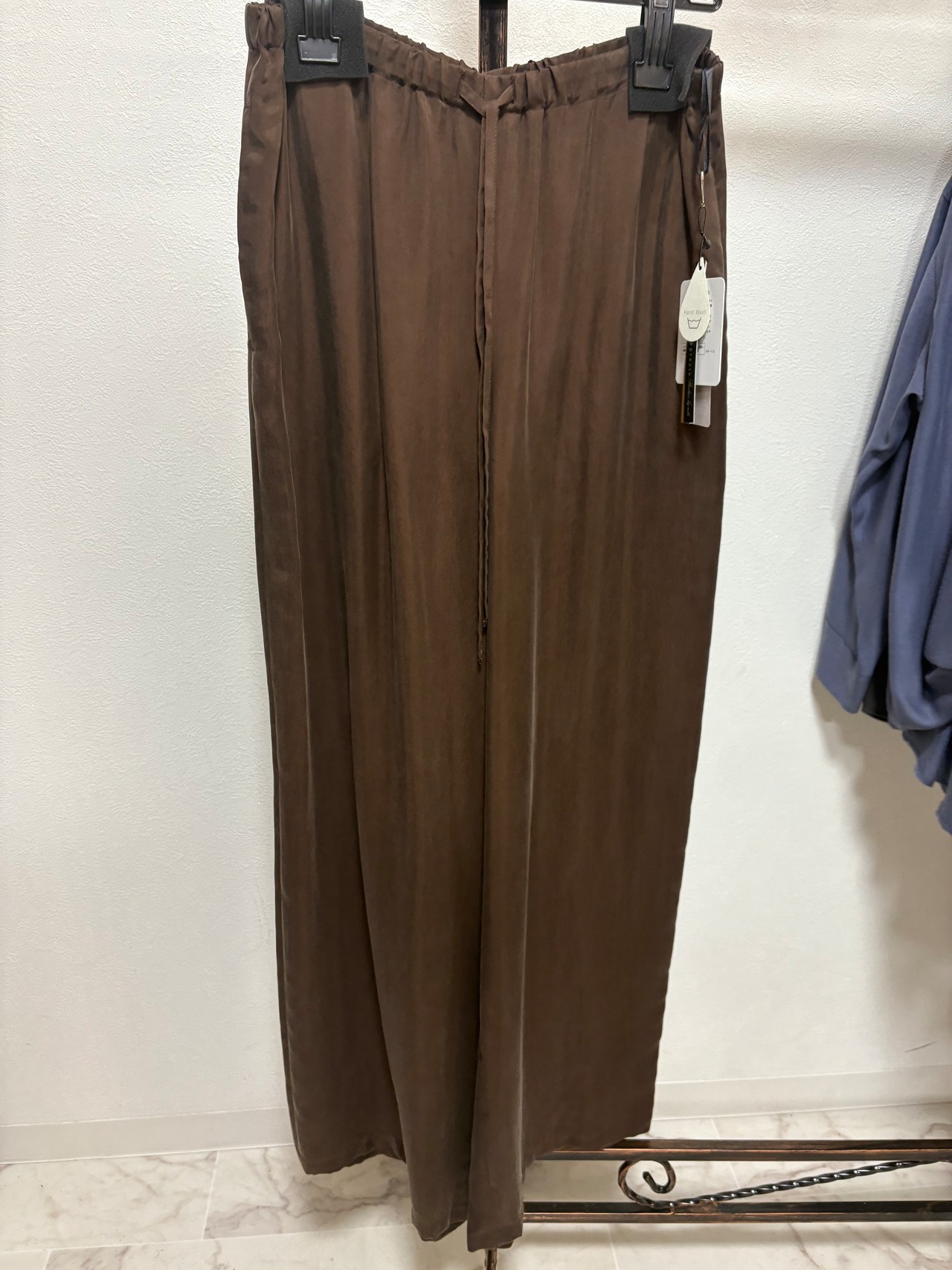 ピーチスキンキュプラパンツ 40 ブラウン