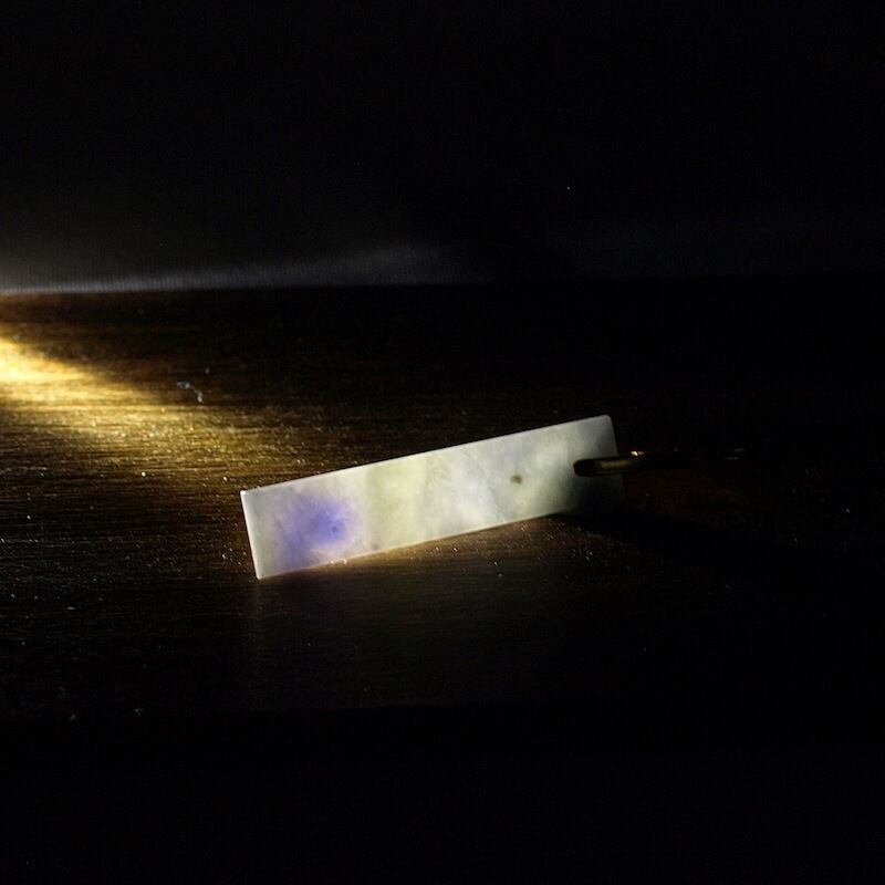 糸魚川ラベンダー翡翠 ペンダントトップ 3.2g | URUWA 工房 うるわ 糸魚川ラベンダー翡翠 ペンダントトップ 3.2g | URUWA 工房 うるわ