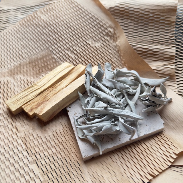 White Sage premium 12g  3 Palo santo sticks  ホワイトセージ・パロサント