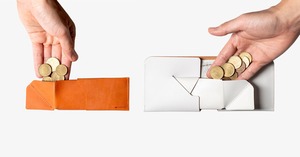 コインケースが取り外せる財布　BI-FOLD WALLET & [FLIP] / CHOCOLATE