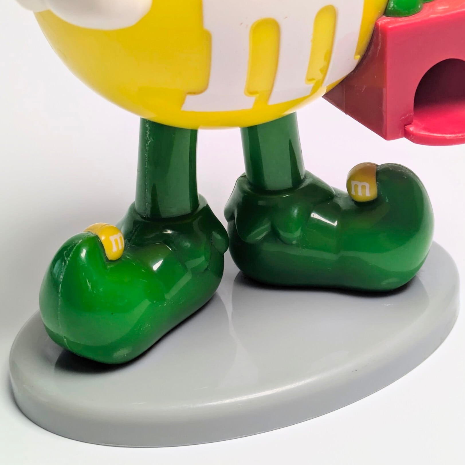 ☆ VINTAGE 90' JUNK ☆【 m&m's  ( エムアンドエムズ ) 】Christmas Santa's Lil' Elf・Yellow・Dispenser / クリスマス サンタズ リル エルフ・イエロー・ディスペンサー 〚アメリカン雑貨 アメトイ〛