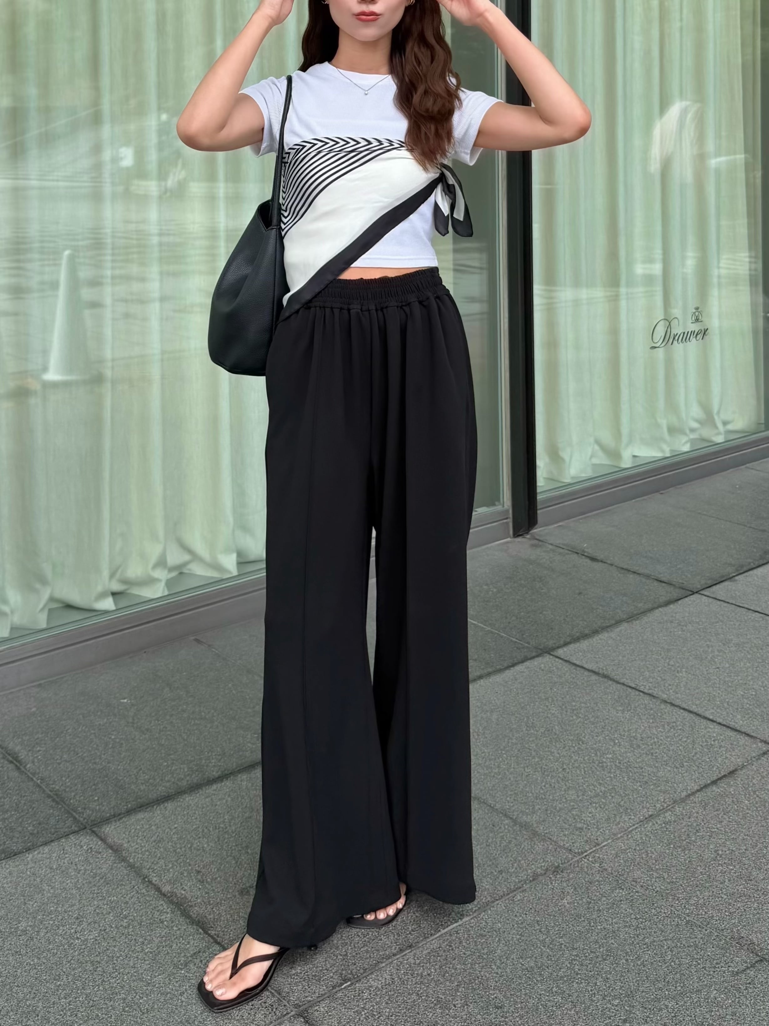 【予約】pin tuck straight pants / black (8月上旬発送予定)