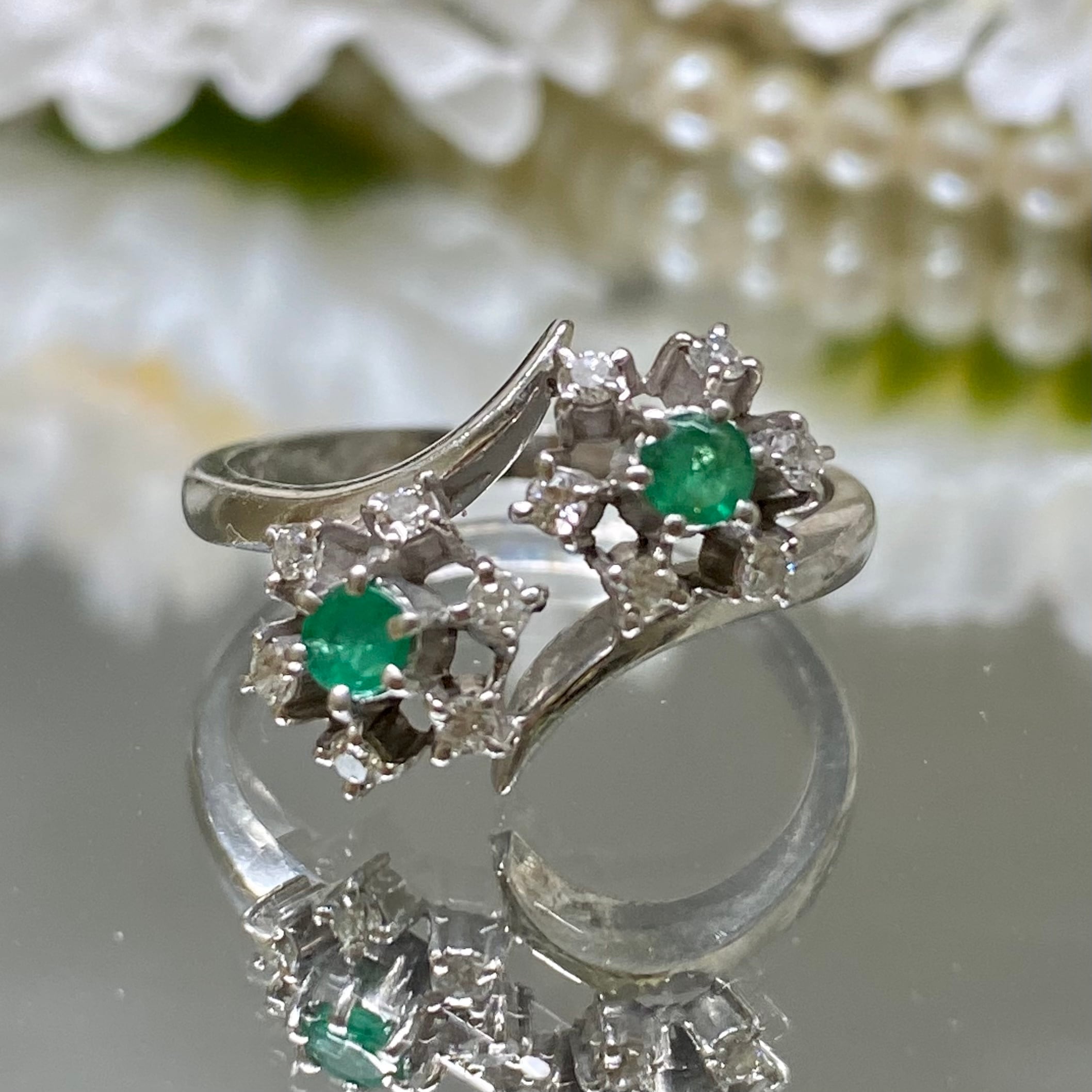 昭和レトロなエメラルドトワエモアリング　日本の素晴らしいヴィンテージリングJapanese vintage ring