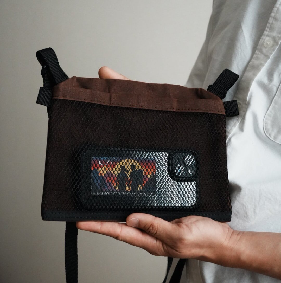 CRAFTMAN サコッシュ Large / Brown(帆布/富士金梅/登山/日本製) | 山