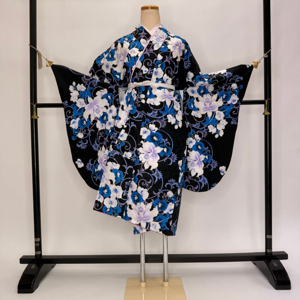 二尺袖 単品 卒業式着物 黒 裄68.5cm Lサイズ 袴用着物 化繊 中古 5806