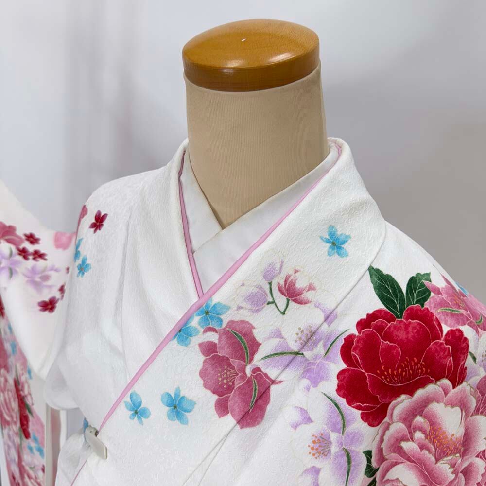 二尺袖 単品 卒業式着物 白 裄68.2cm Lサイズ 袴用着物 化繊 中古 4547