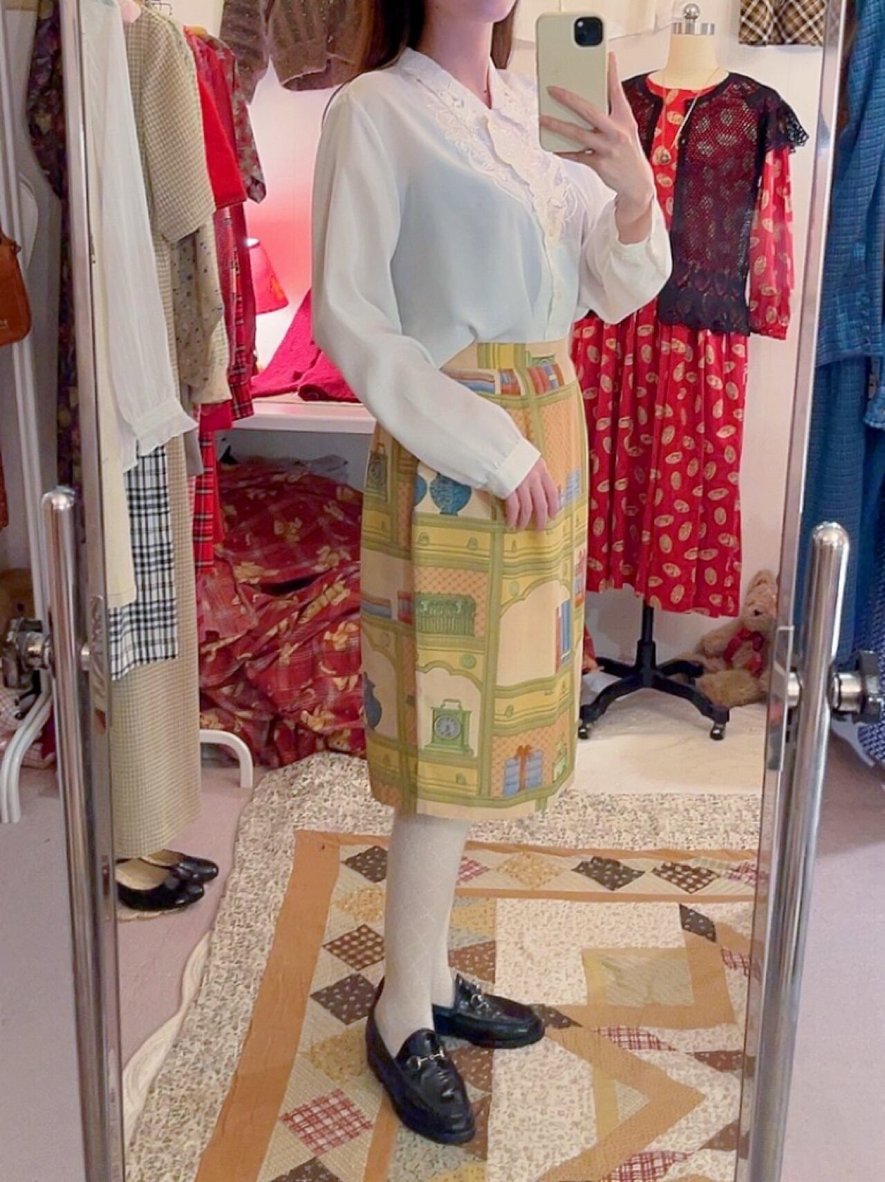 book shelf semi tight skirt