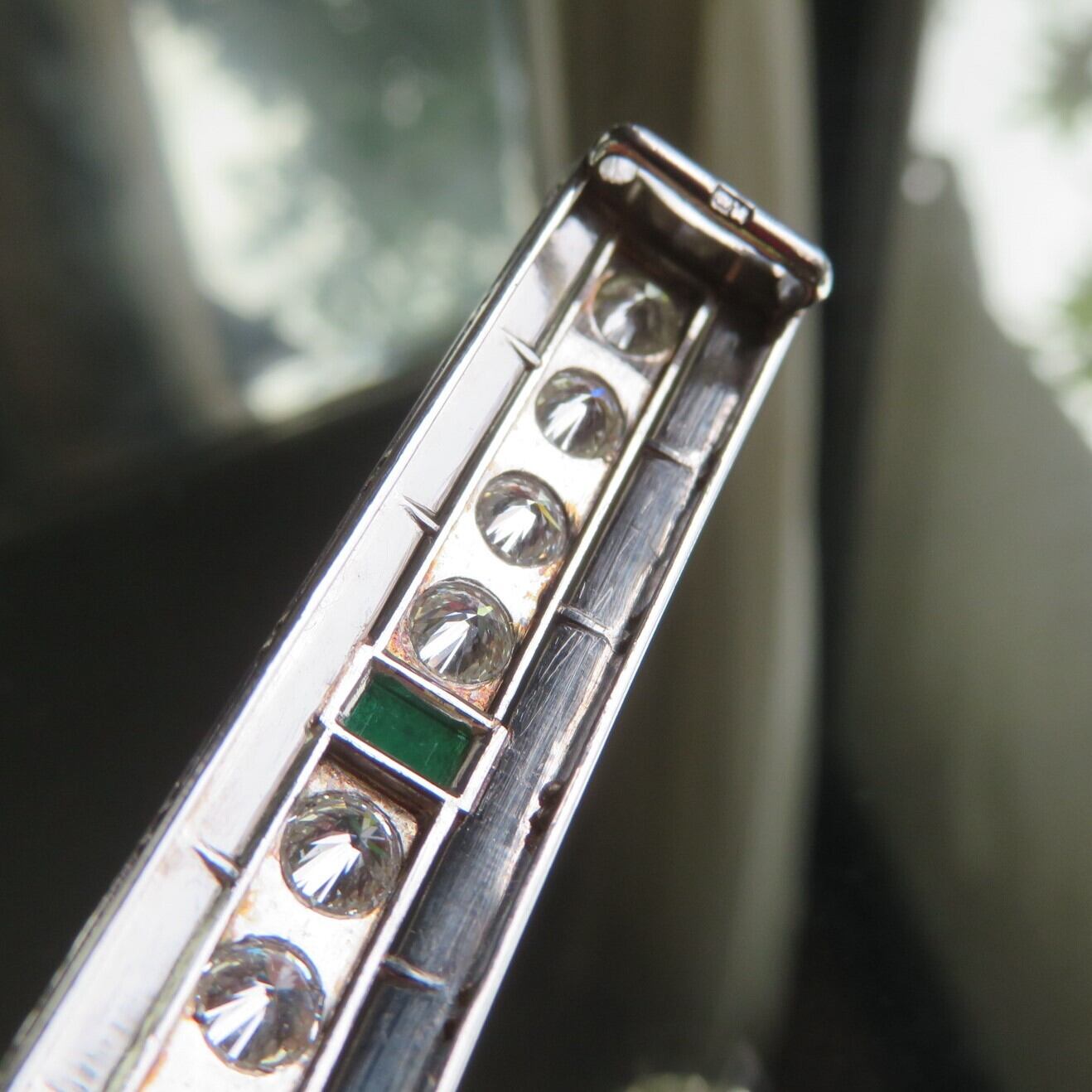 ヴィンテージ　和彫りP.ｍにプラチナとダイヤモンドにの華麗な帯留め