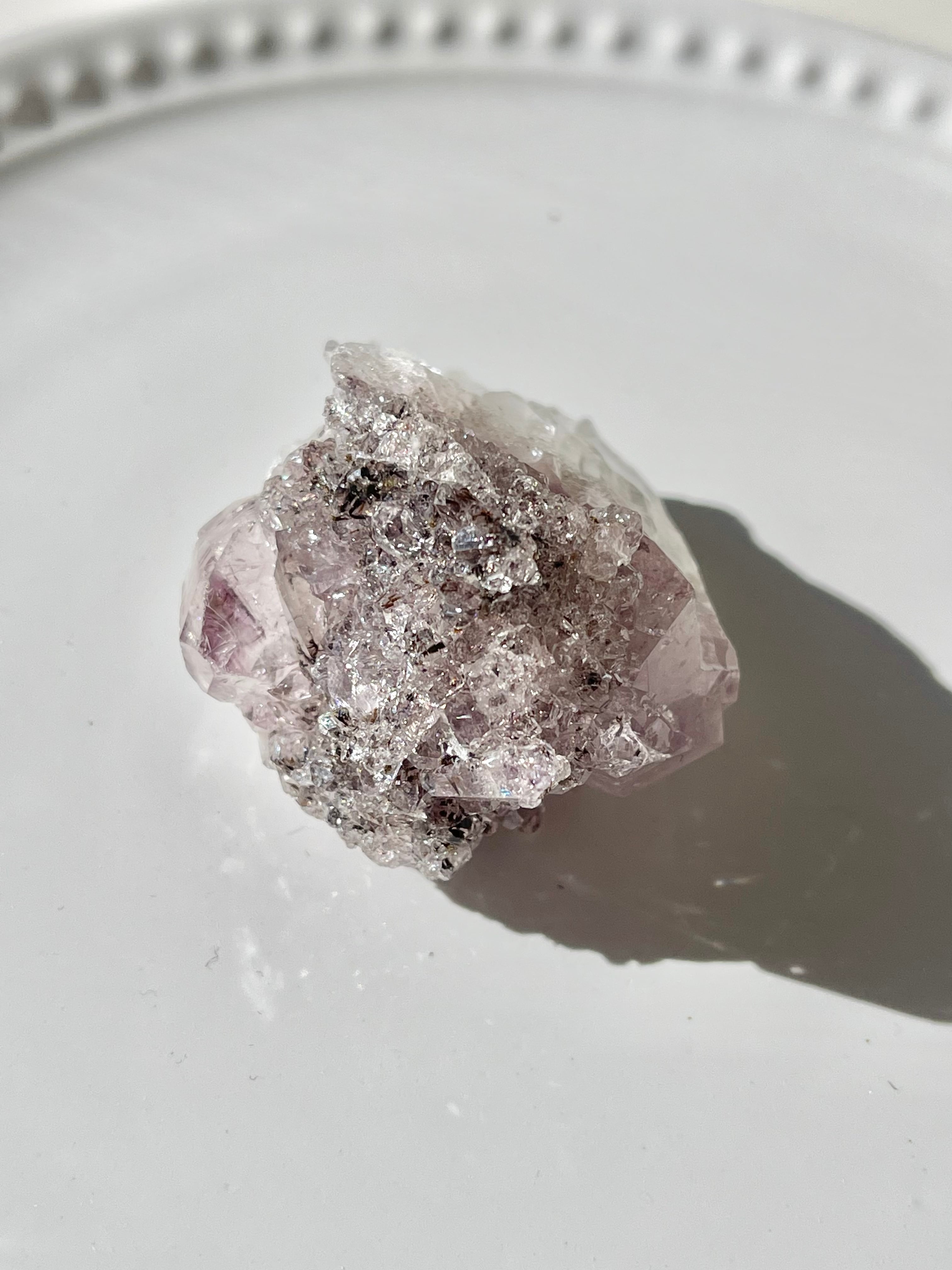 ダイヤの様な輝き！シュガーキャップアメシスト