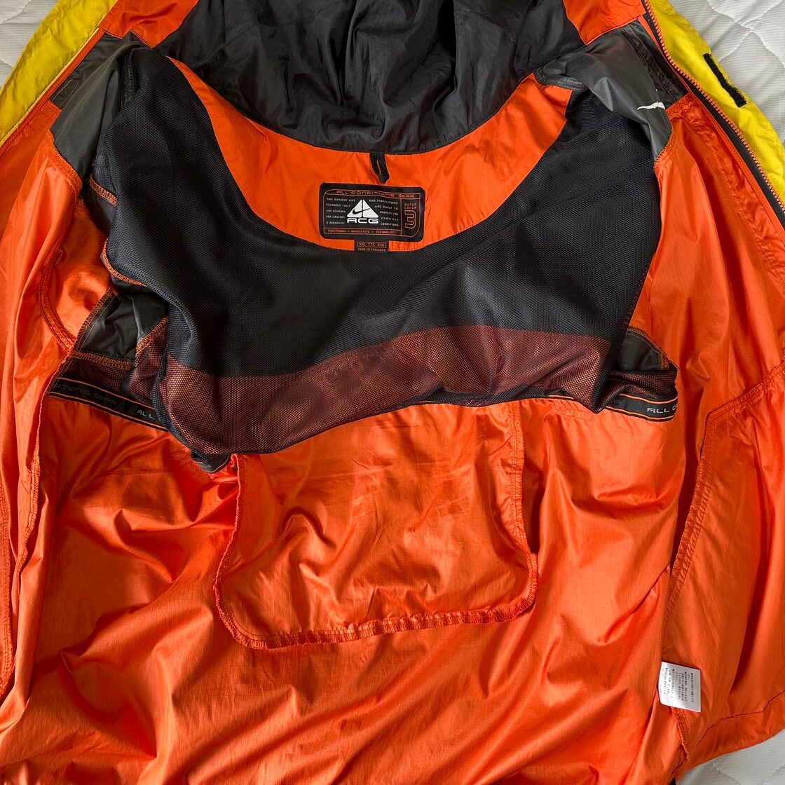 NIKE ACG 90s CLIMA-F.I.T Packable Jacket | Pay ID