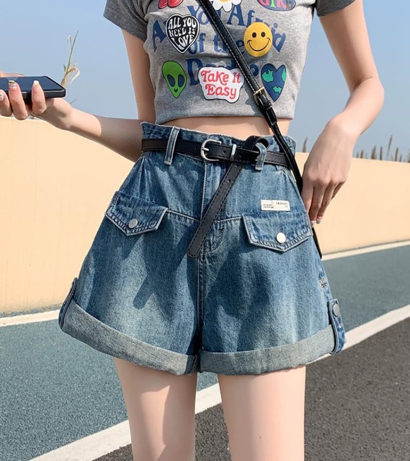 ロールアップで華奢見せ♪ ハイウエスト デニム ショートパンツ ボトムス ジーンズ ショーツ 美脚 脚長 キュロットスタイルアップ 韓国ガーリー  Aライン カジュアル 夏っぽ ビーチ ヴィンテージ ウォッシュ加工 lamitte deco トレンド 韓国ファッション ショップ BASE店