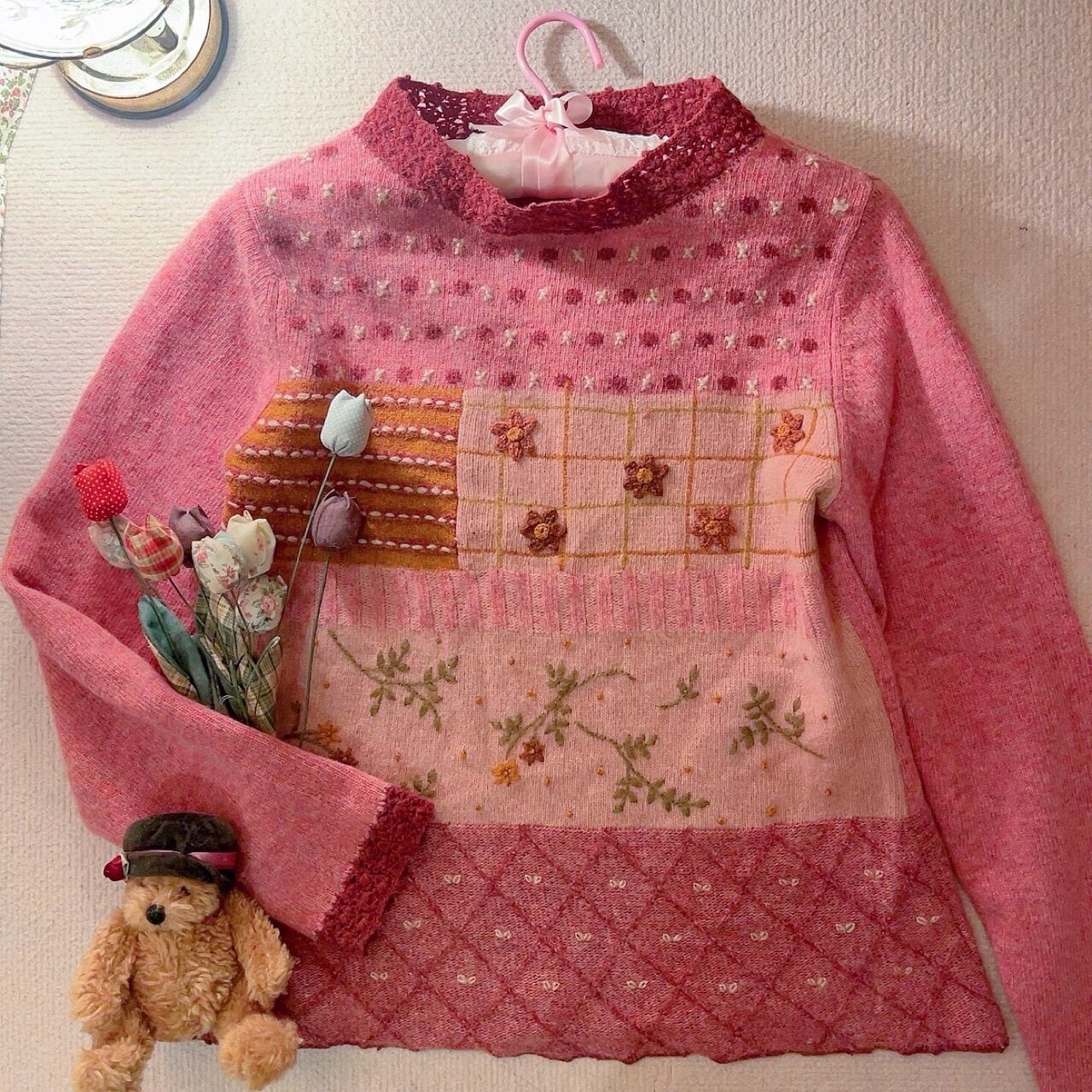 pink flower wool knit sweater