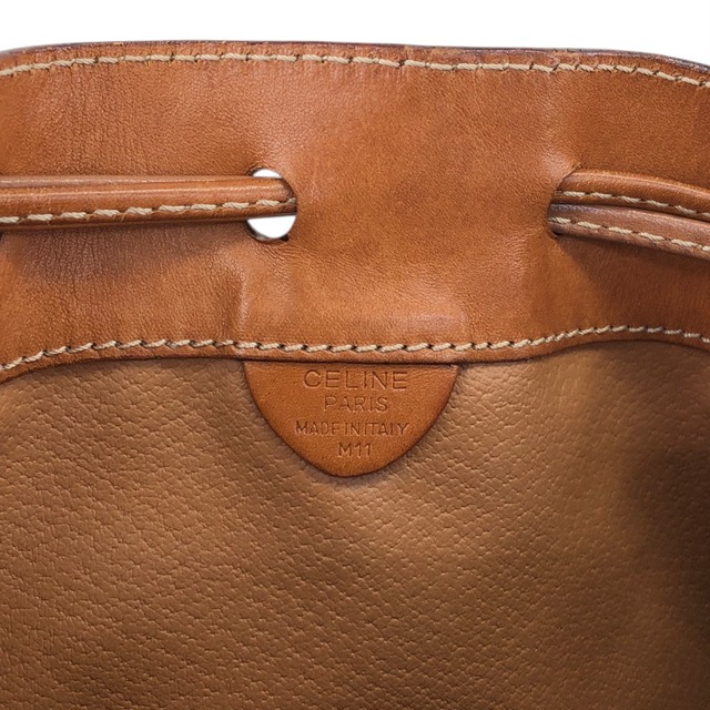 CELINE セリーヌ マカダム ショルダーバッグ ブラウン ブラゾン型押し フロントバックル PVC レザー 巾着 hrx52d