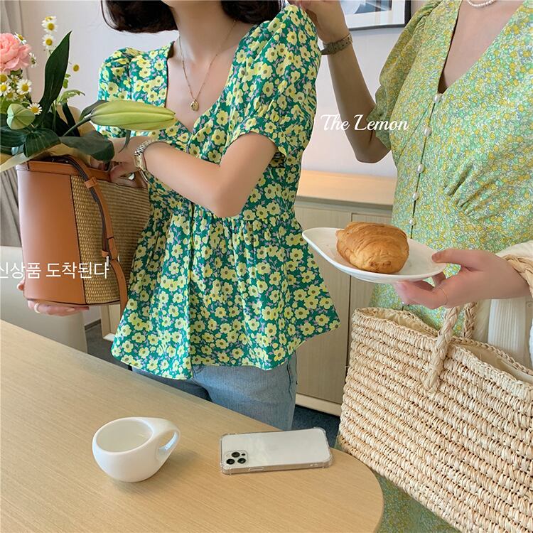 フローラルスリーブシャツ サマースタイルルーズ薄手半袖トップス ショート ハーフスリーブ 夏物 花柄 ビッグFスモールZ韓国54319330901