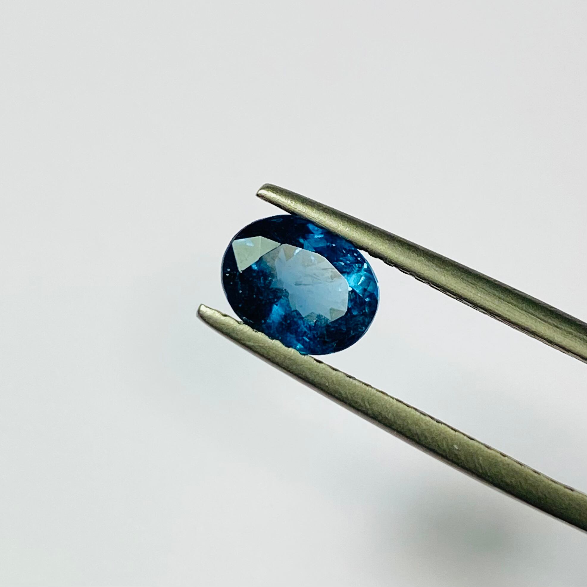 裏銀河広がるブルートルマリン