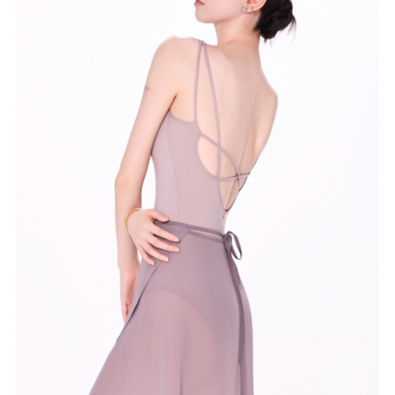 ノースリーブ バックリアンレオタード 2色展開 L1225