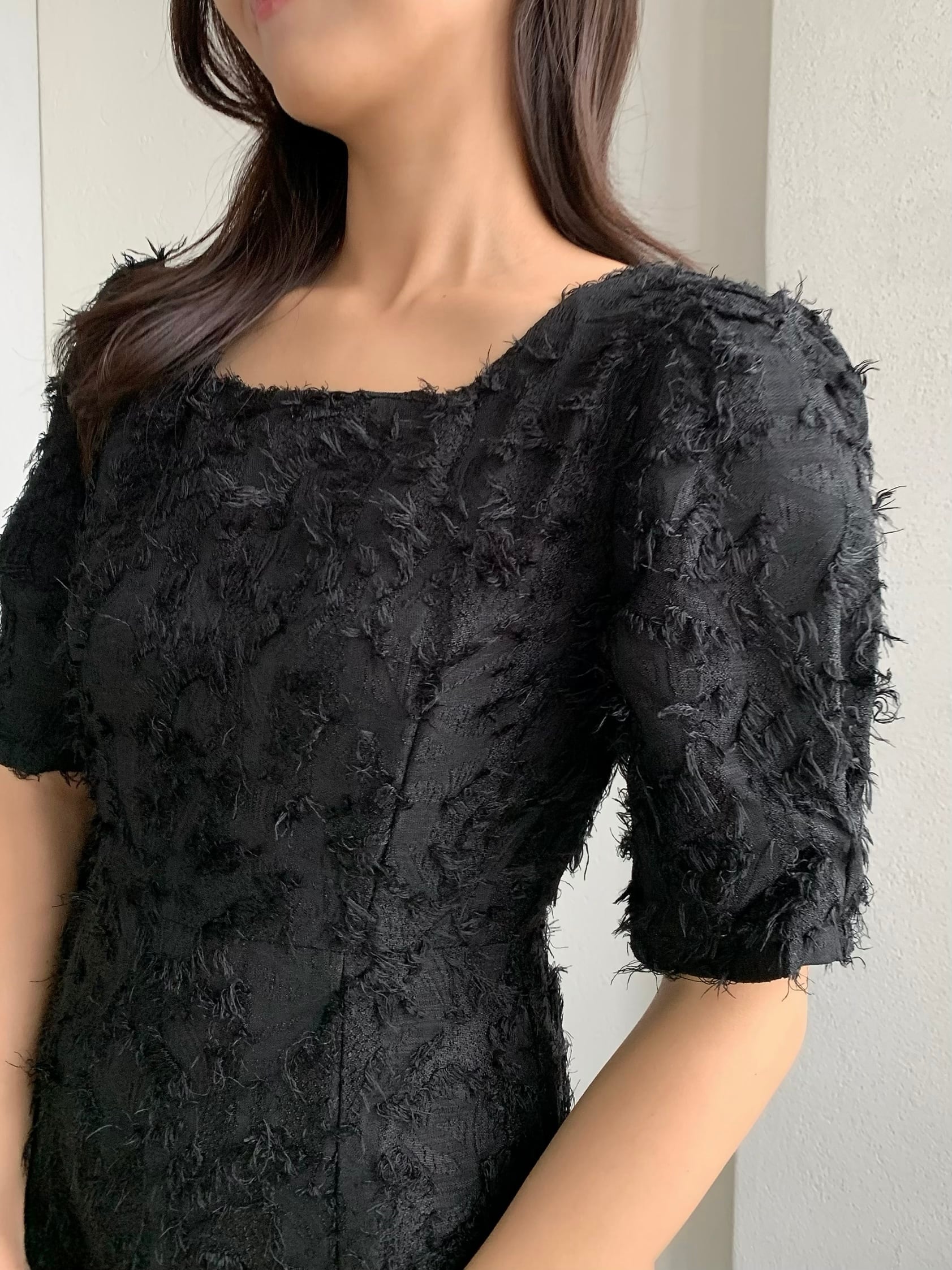フリンジジャガード パフスリーブワンピース BLACK | on off