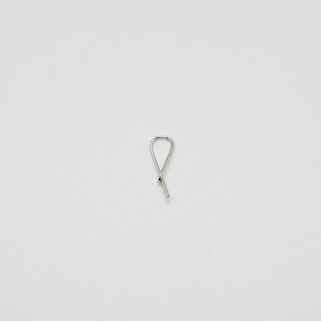Mirta (ミルタ) Small Safety Pin Silver Earring ピアス ※片耳販売