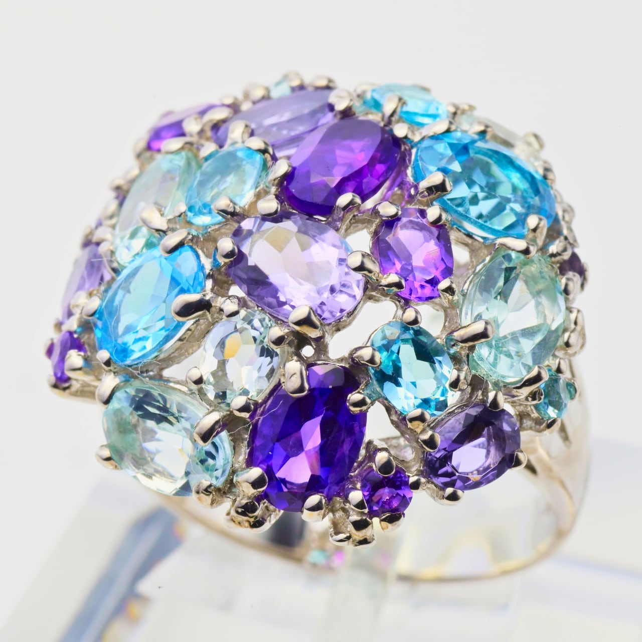 408ff0e2eeb8176eaea3651c4a10c2  