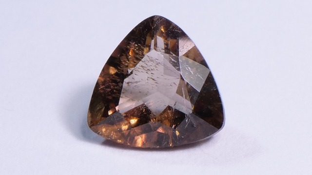 YouTube175-16 ブルーティントアキシナイト［1.09ct］