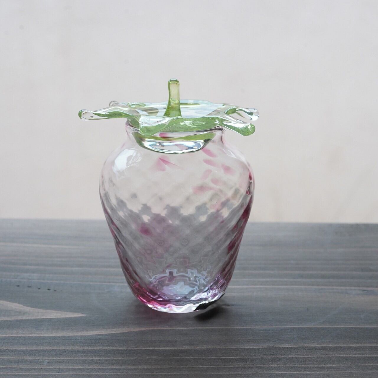 【真野美千代】いちご 蓋物 ピンク 9-B