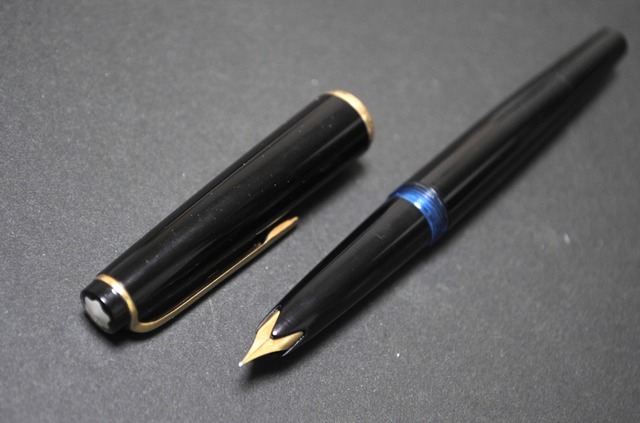 '60s　モンブラン Ｎｏ ３１　MONTBLANC No 31　（極細字）　14K　　　　　01230