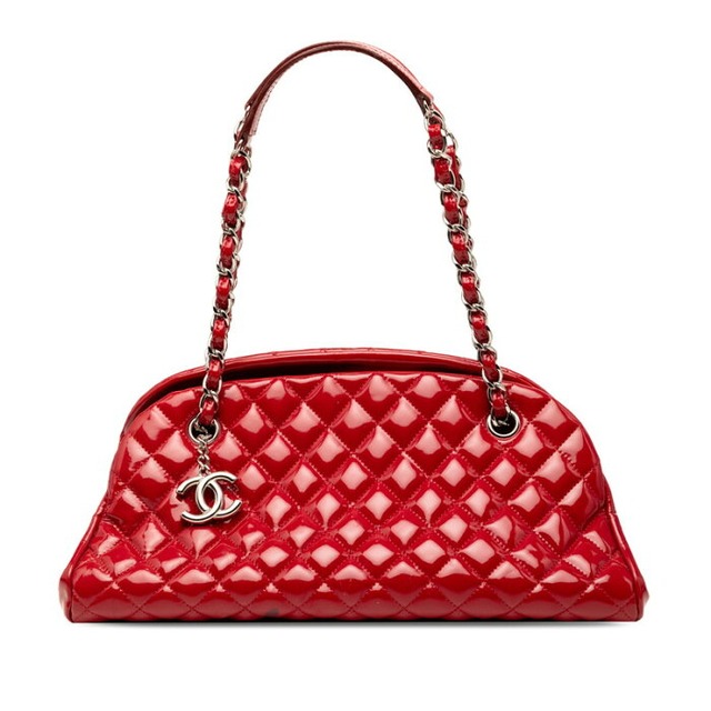 シャネル マトラッセ マドモアゼル ボーリングバッグ チェーン ショルダーバック レッド パテントレザー レディース CHANEL 【中古】