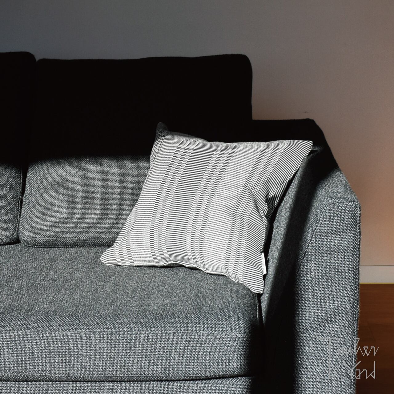 Zipped Cushion Cover Eos / Grey / 40×40cm / イオス / グレー