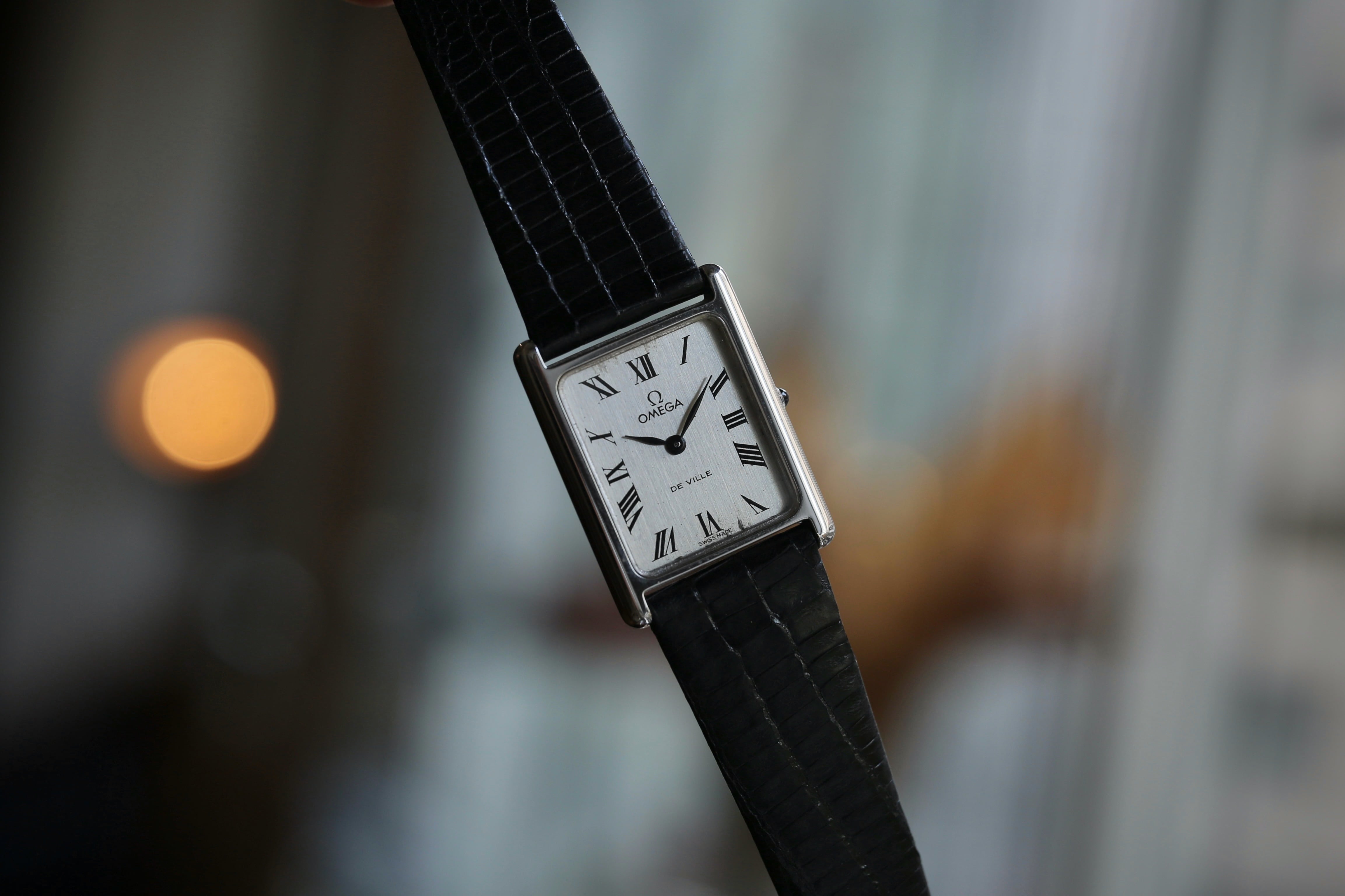 OMEGA】1975年製 デヴィル H型レクタンギュラー ローマンインデックス