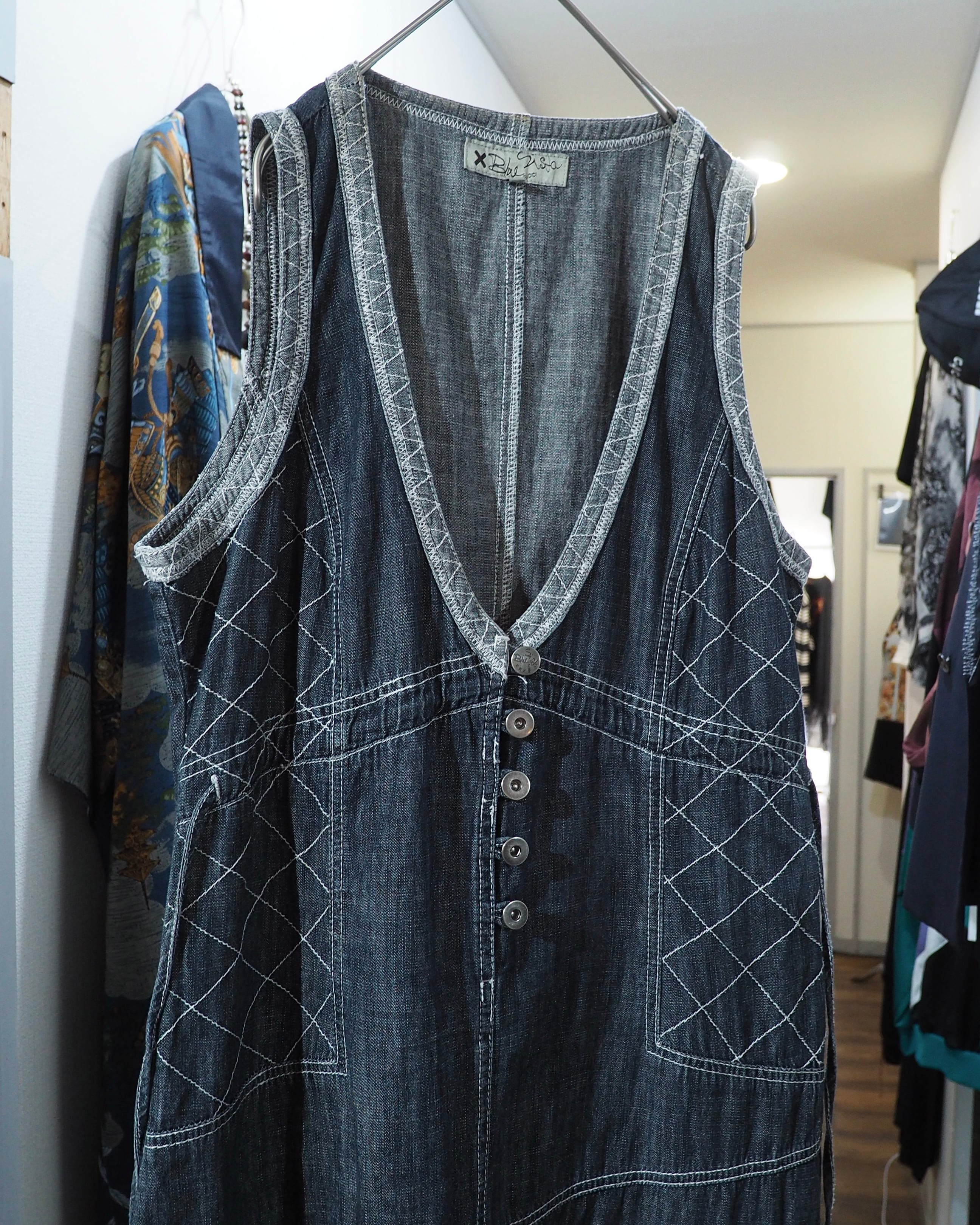 Random Patchwork × White stitch Embroidery vintage Indigo Denim Onepiece