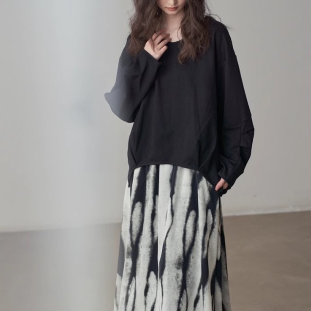 タックプルオーバー